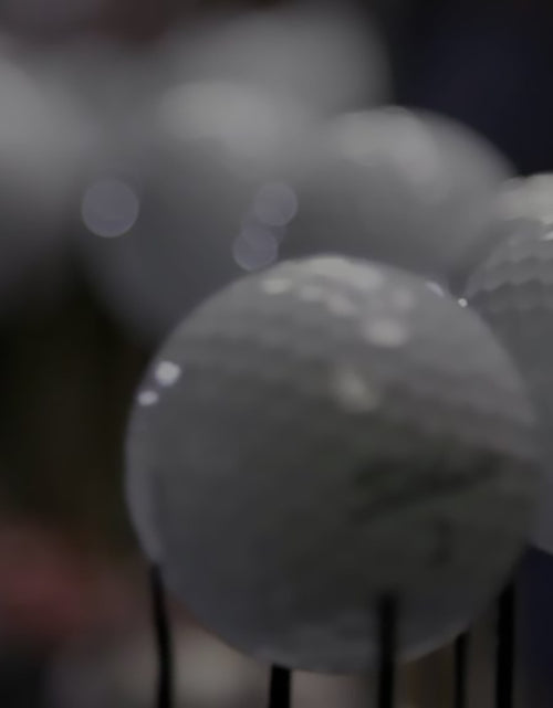 Load image into Gallery viewer, Callaway Pelotas De Golf Mix, Cerca De Menta, 4A, Calidad AAAA, Paquete De 36, Blanco
