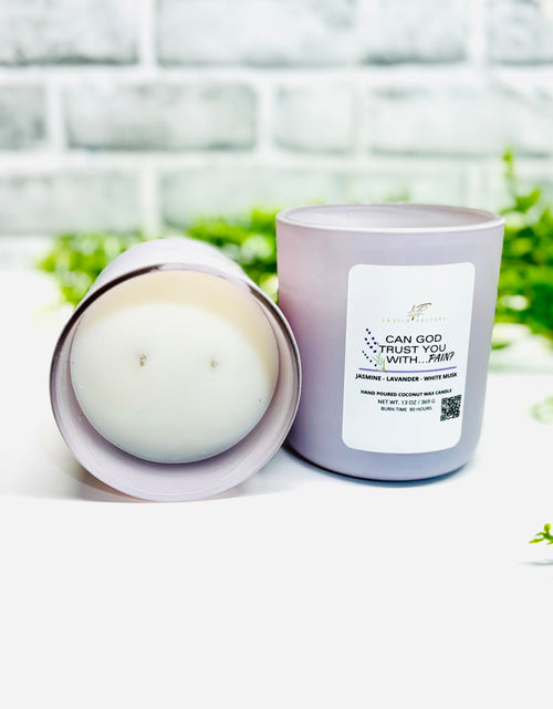 Load image into Gallery viewer, Seasonal / Limited Edition Candles
